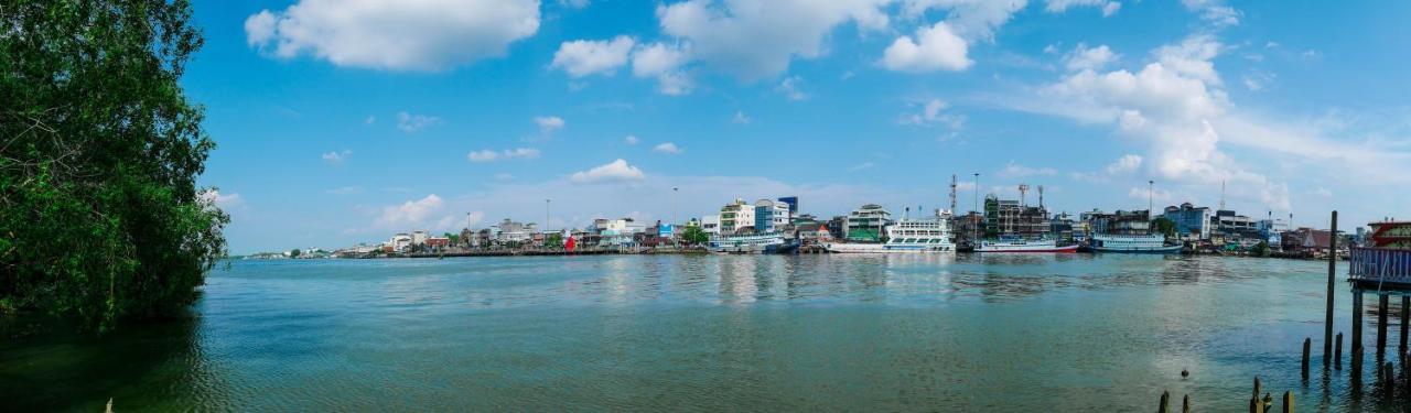 Horizon 2* Surat Thani